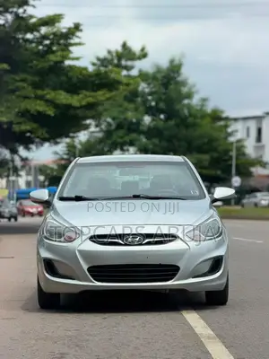 Hyundai Accent 2014 Silver