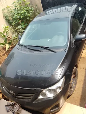 Toyota Corolla 2012 Black