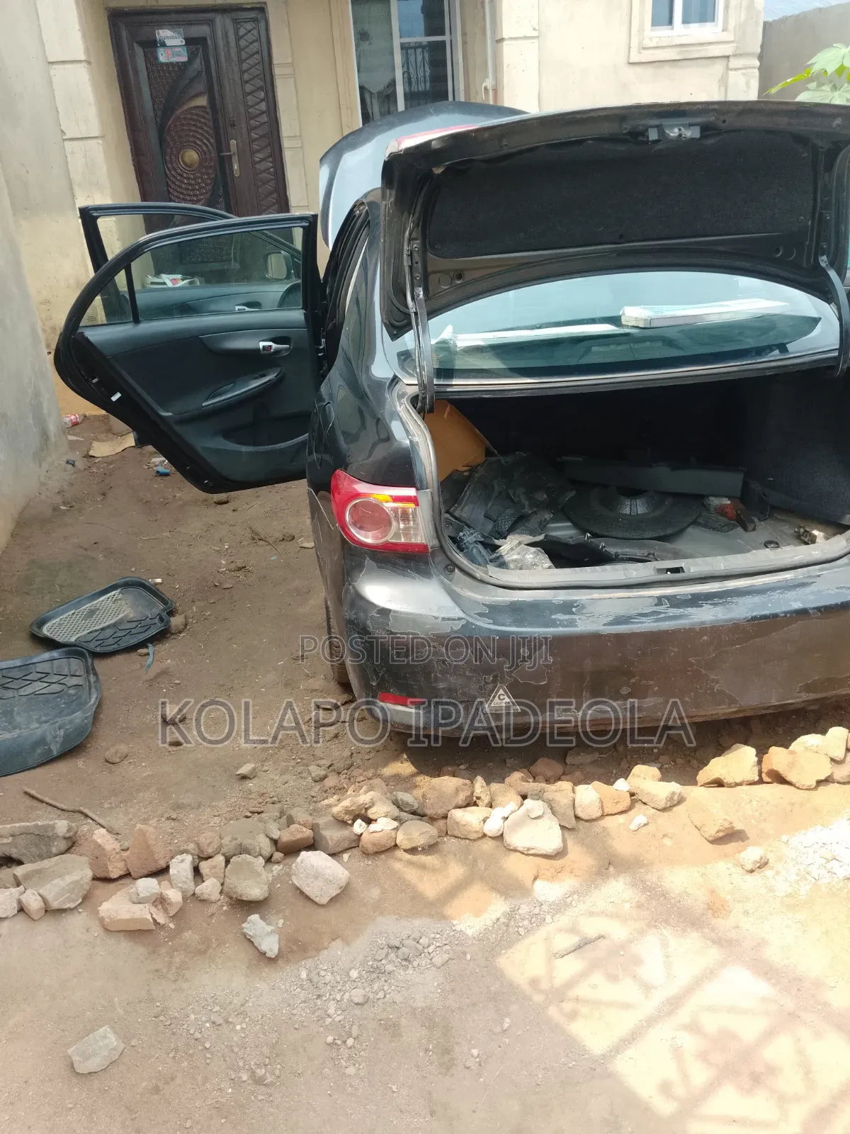 Toyota Corolla 2012 Black