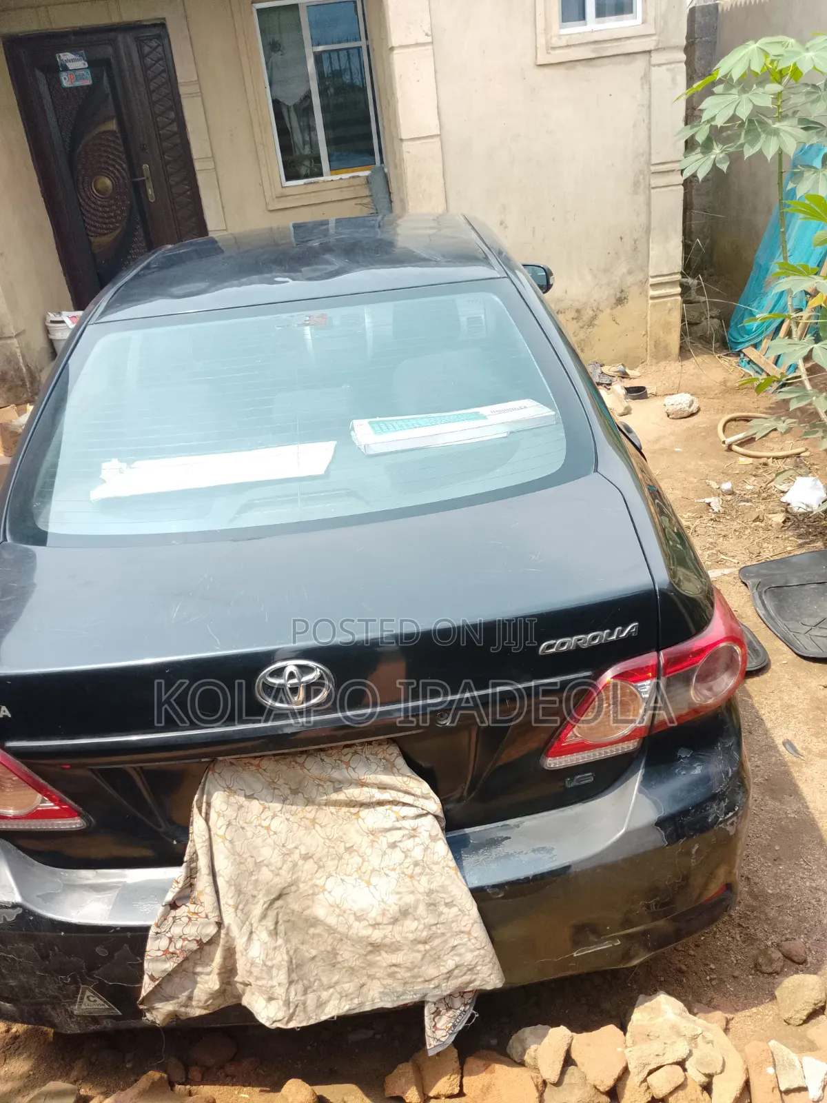 Toyota Corolla 2012 Black