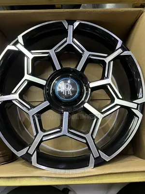 Size 23 Rolls Royce