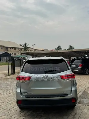 Toyota Highlander 2015 Silver