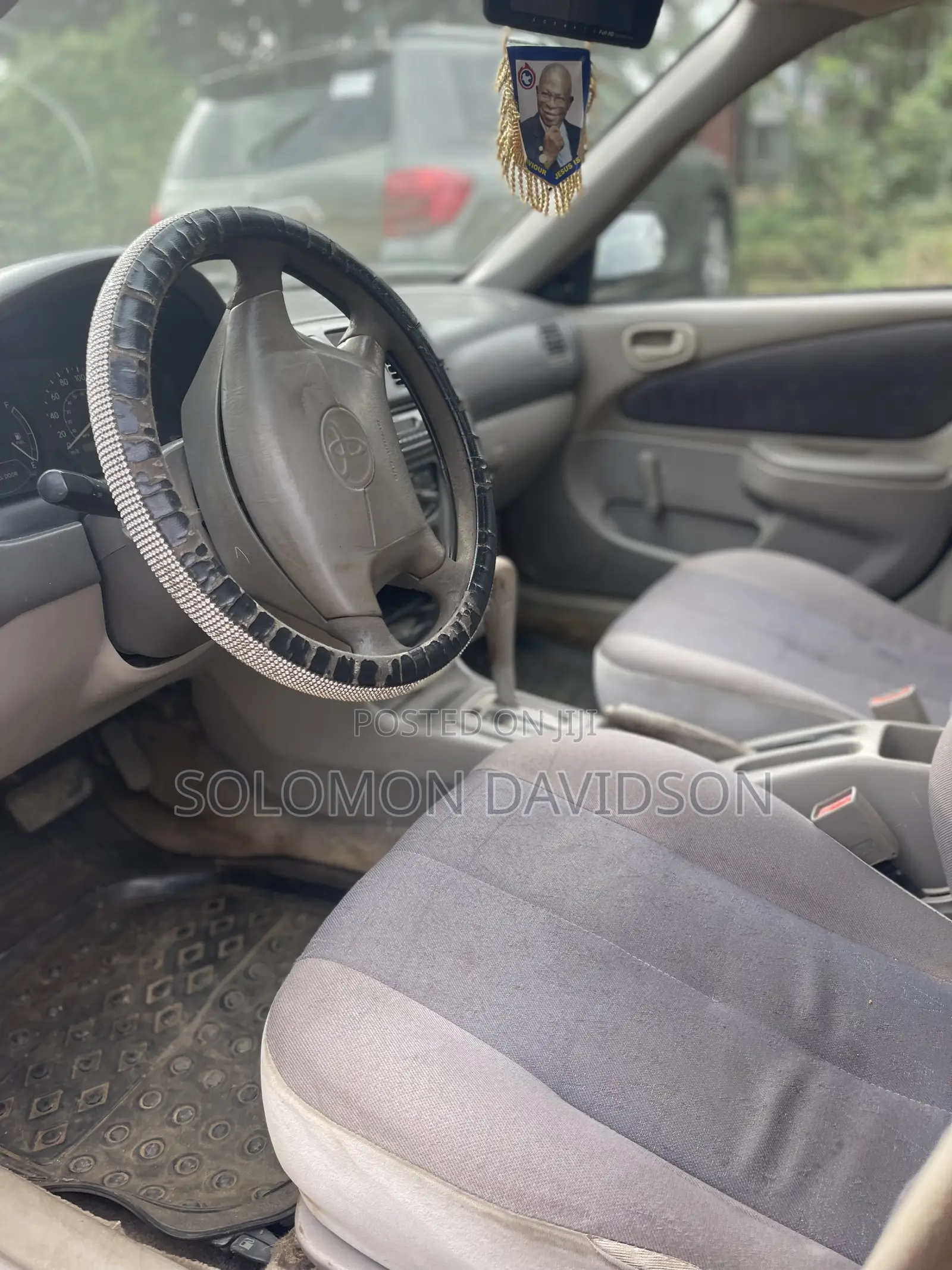 Toyota Corolla 2000 Burgundy