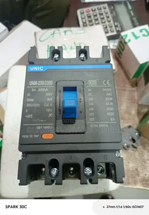 250amps McCb Breaker 3pole Available in Any Size