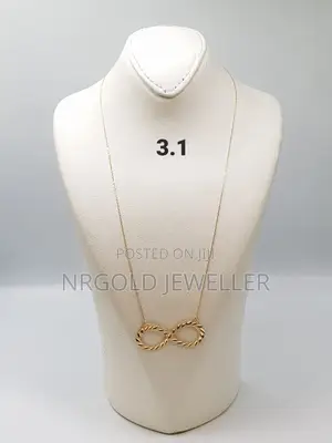 Pure 18karat Infinity Chain