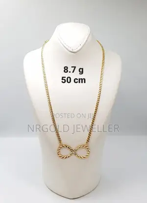 Pure 18karat Infinity Chain