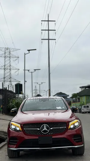 Mercedes-Benz GLC-Class 2017 Red