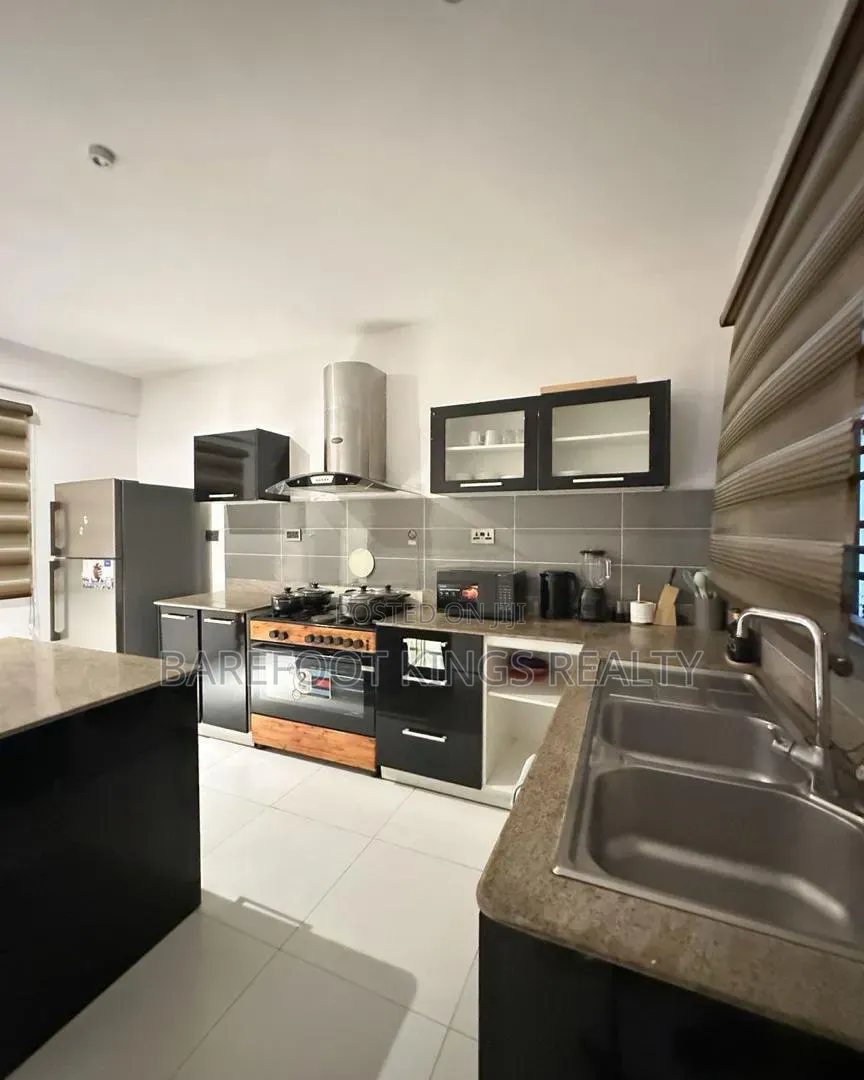 Luxury 3 Bedroom Apartment