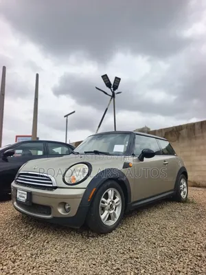 Mini Cooper John Cooper Works 2010 Green