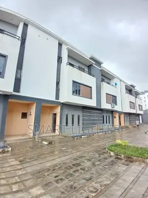 4bdrm Townhouse / Terrace in Kaura for rent