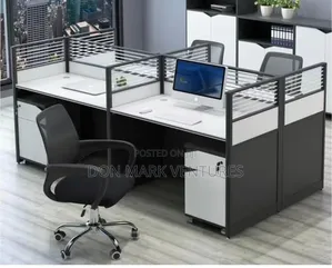 Luxury 4 Seater Work Station Table