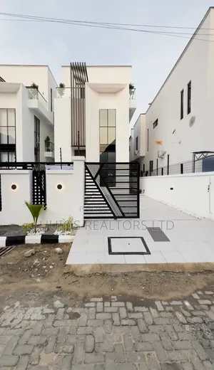 5bdrm Duplex in Danfodil Estate, Ikota for sale