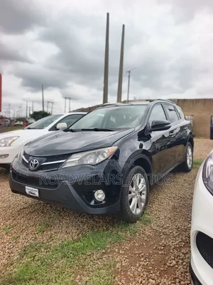 Toyota RAV4 Limited FWD (2.5L 4cyl 6A) 2016 Black