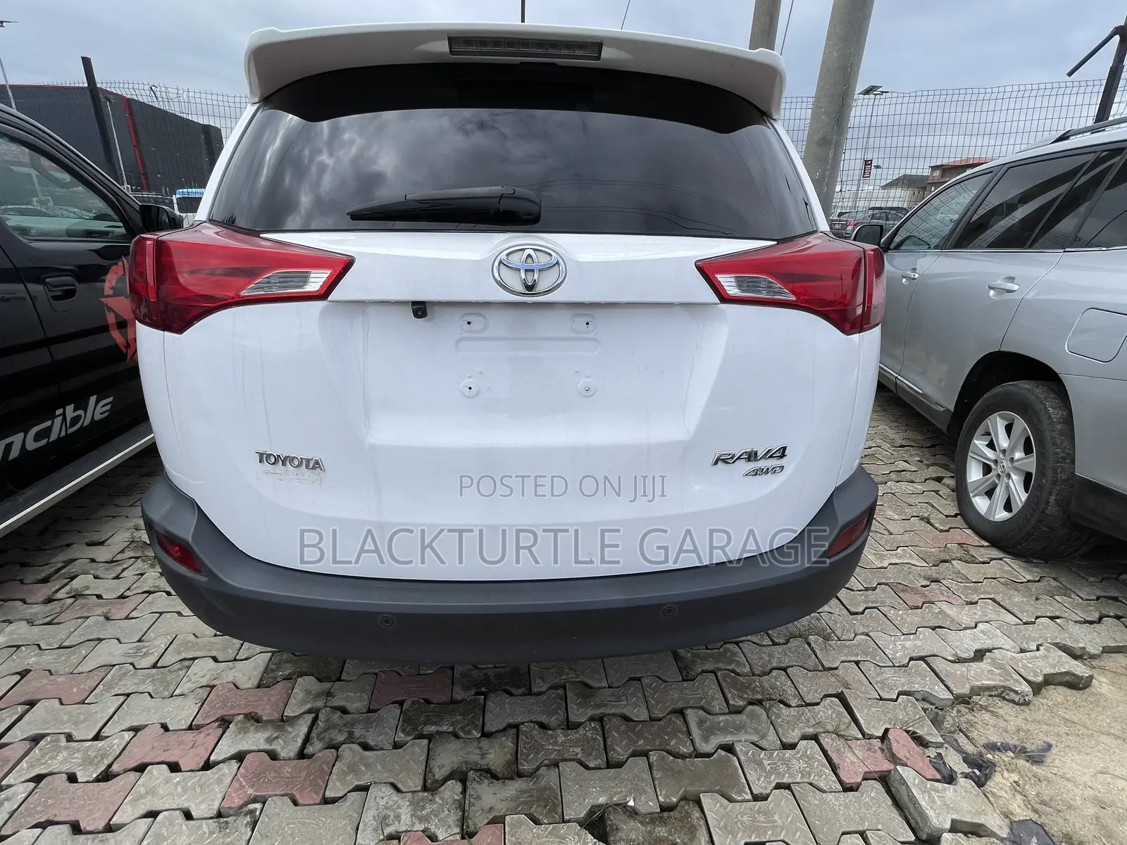 Toyota RAV4 2014 White