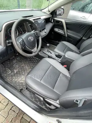 Toyota RAV4 2014 White