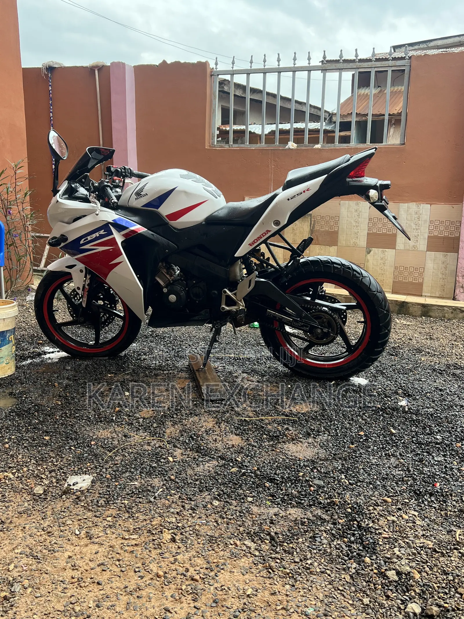 Honda CBR 2016 White