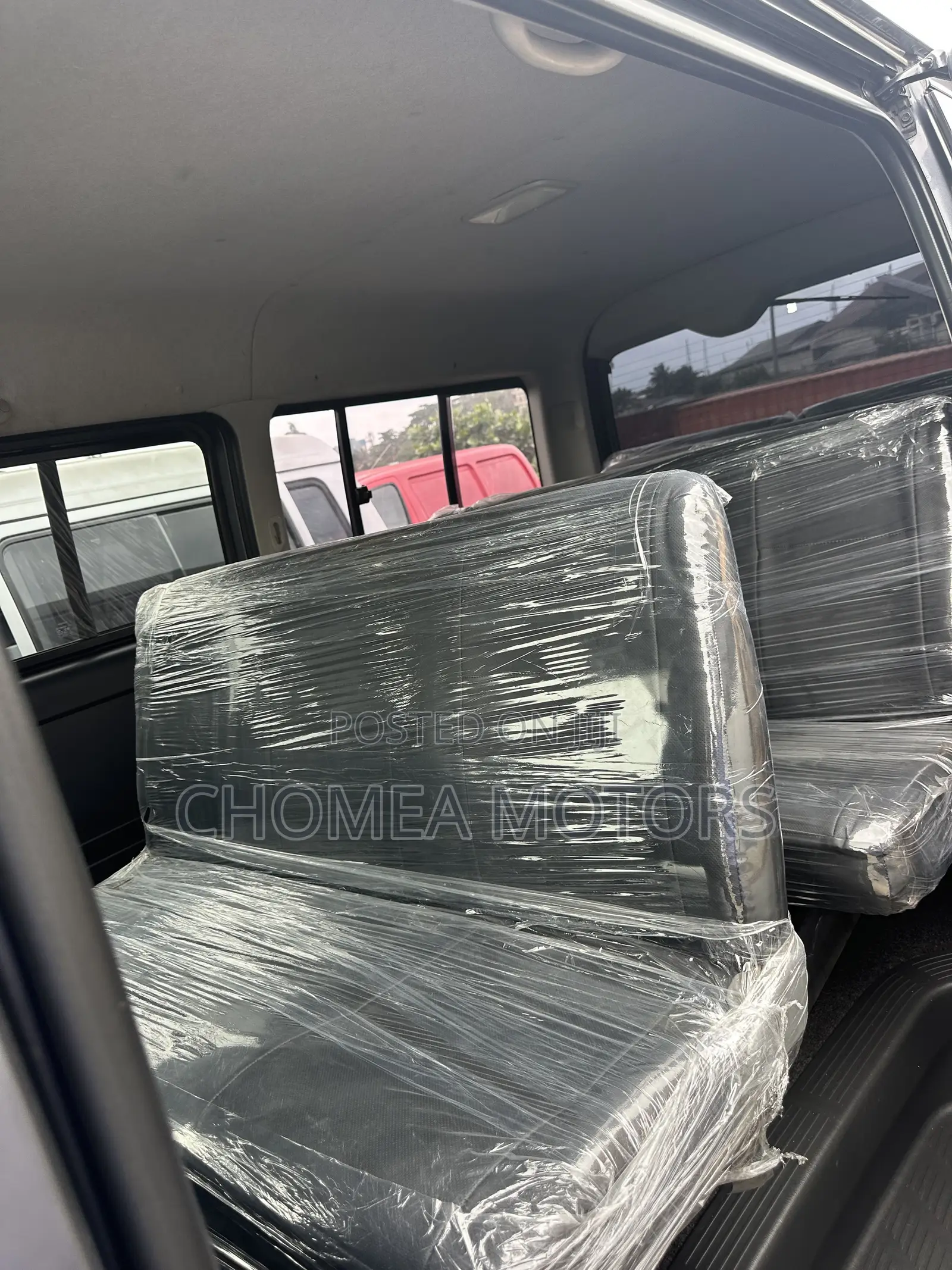 Toyota HiAce 2016 Grey