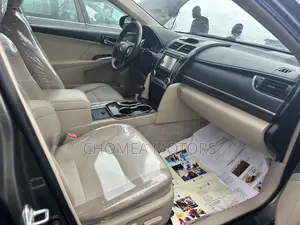 Toyota Camry 2014