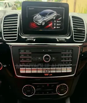 Mercedes-Benz GLE-Class AMG GLE 43 4MATIC 2019 White