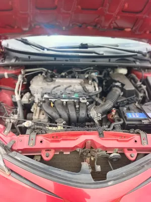 Toyota Corolla SE 4dr Sedan (1.8L 4cyl CVT) 2017 Red