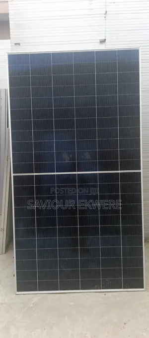 750w/132 Cells (18 Bus Bar) Trina Solar