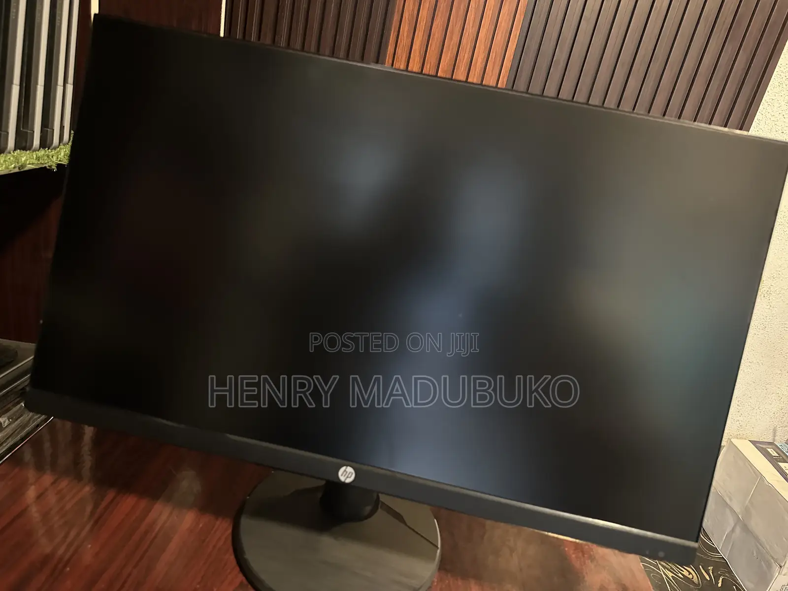 HP Monitors