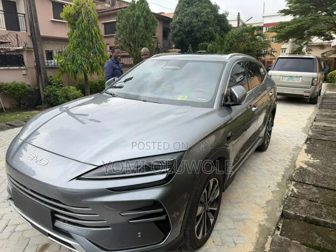 BYD Song Plus DM-i 2025 Gray