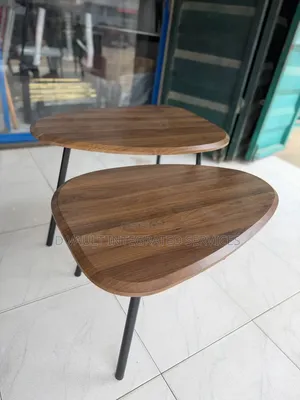 Exquisite Side Table / Modern