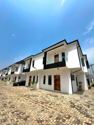 4bdrm House in VGC / Ajah for sale