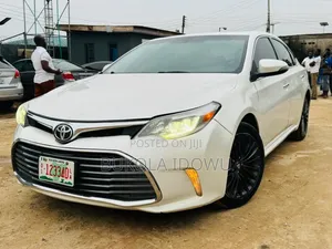 Toyota Avalon 2016 White