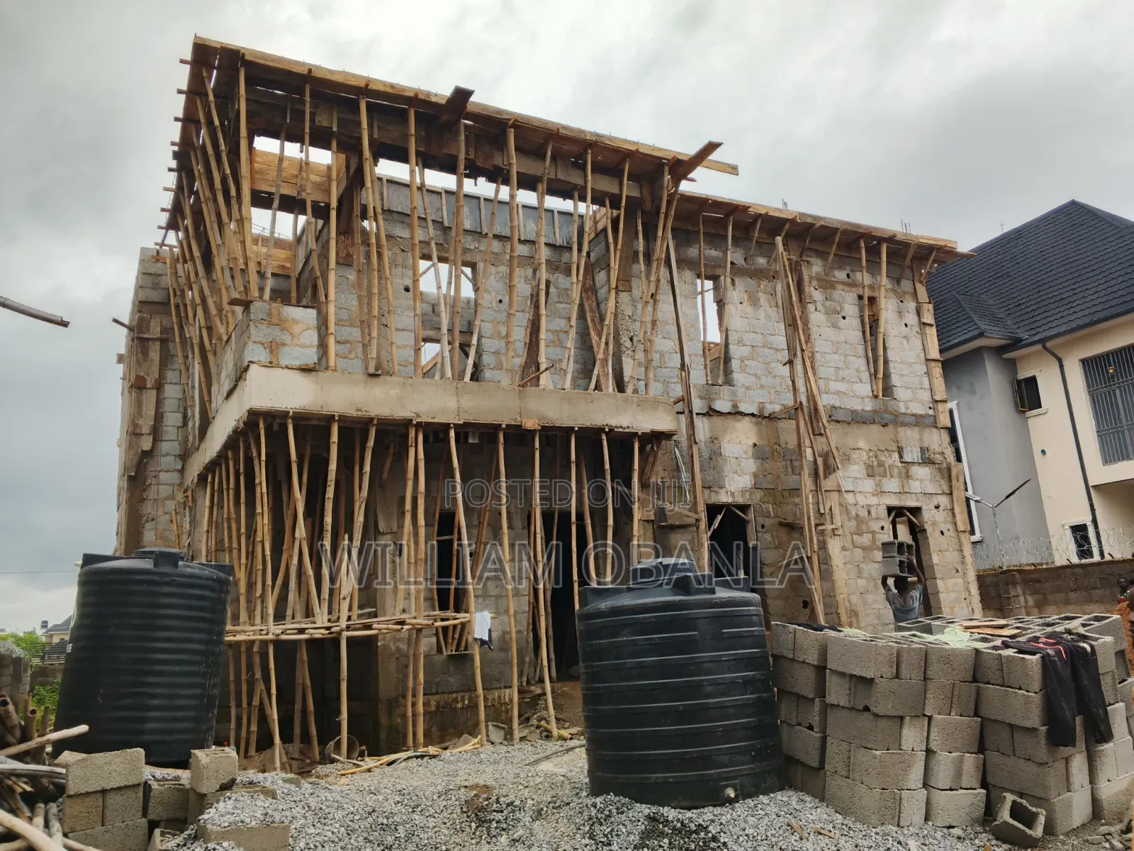 5 Bedroom Detached Duplex With Bq and Gate House
