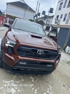 Toyota Tacoma TRD Off-Road Double Cab 4WD 5.0 ft. SB (Automatic) 2025