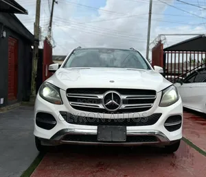 Mercedes-Benz GLE-Class 2016 White