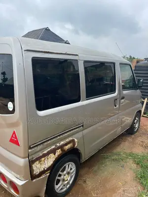 Mitsubishi L300 2011 Silver