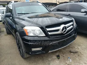 Mercedes-Benz GLK-Class 2012 Black