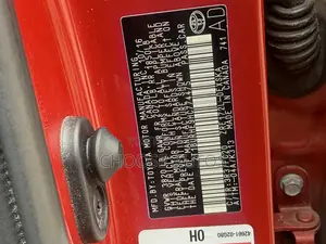 Toyota Corolla SE Special Edition 4dr Sedan (1.8L 4cyl CVT) 2017 Red