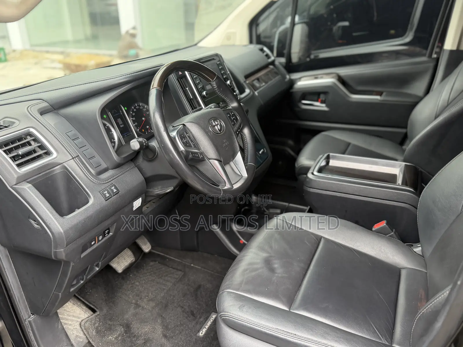 Toyota HiAce 2023 Black