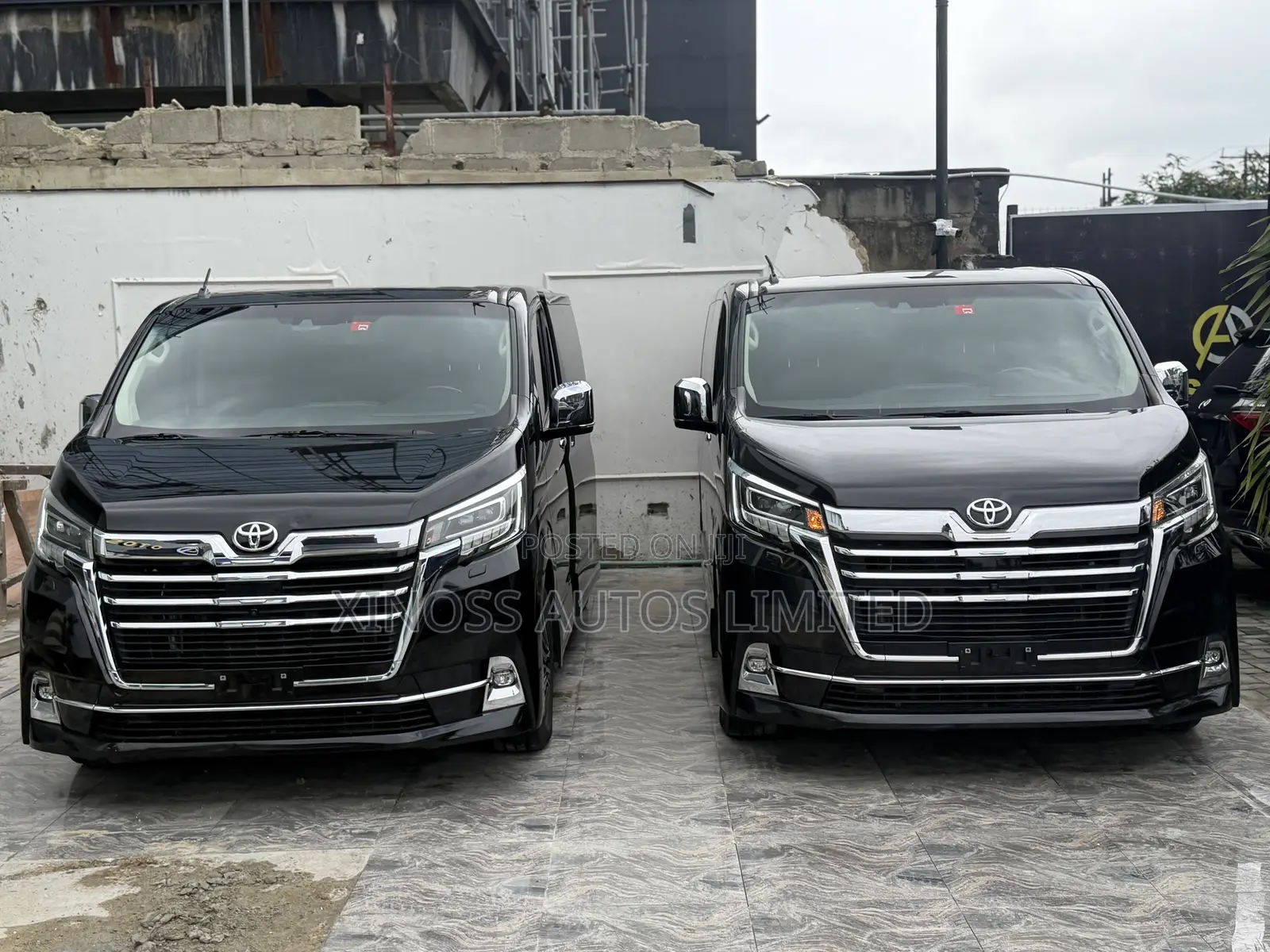 Toyota HiAce 2023 Black