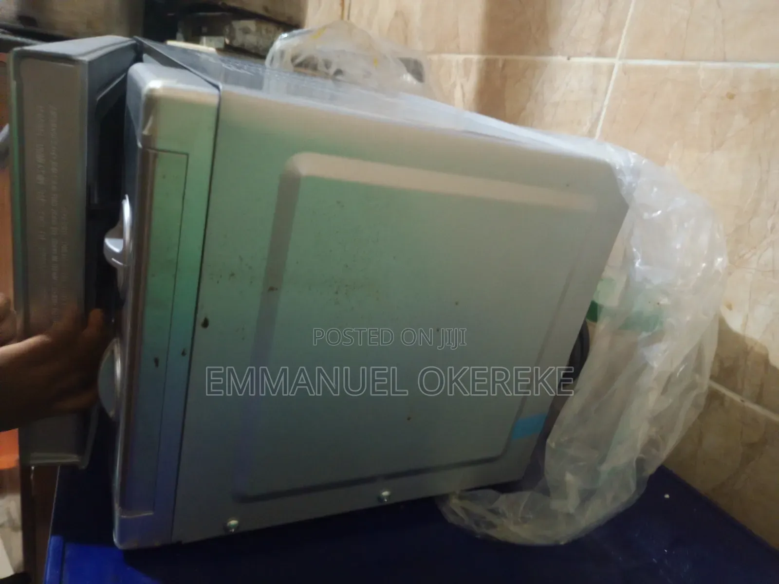 Microwave Oven