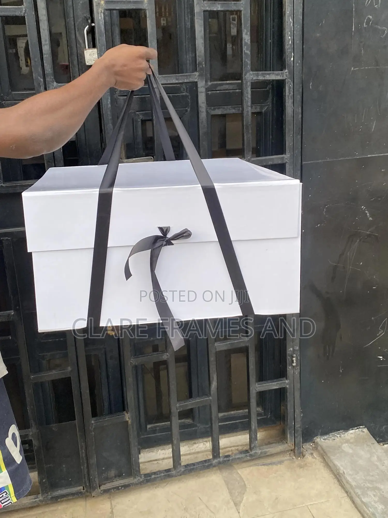 Unique Collapsible Box
