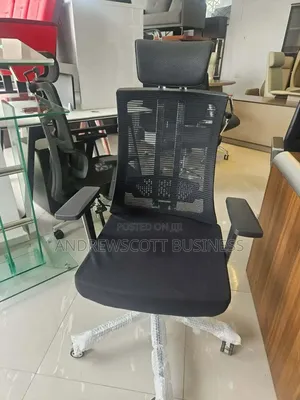 Brand New Executive Venti Iron Back Swivel Office Swivel Chair