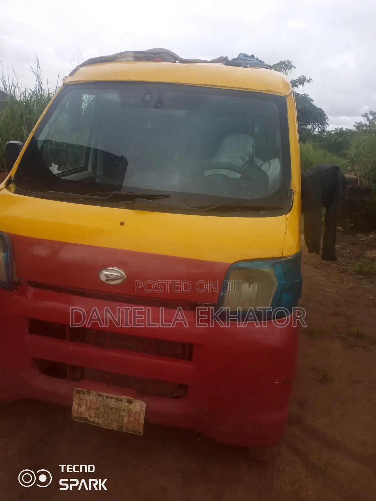Daihatsu Hijet 2005 Red