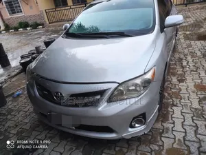 Toyota Corolla 2009 Silver
