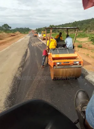 Asphalt Road Construction and Rehabilitation Expert