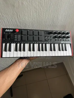 AKAI MPK Mini Plus Studio Keyboard
