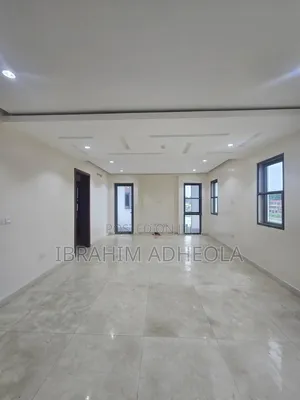 4bdrm Duplex in Ilupeju for rent