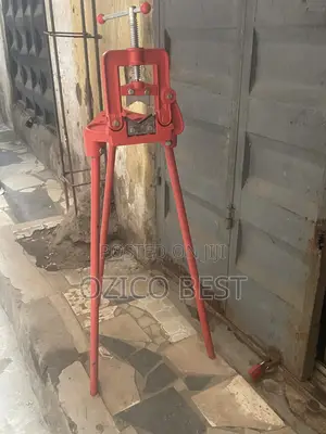 Tripod Stand Pipe Vise