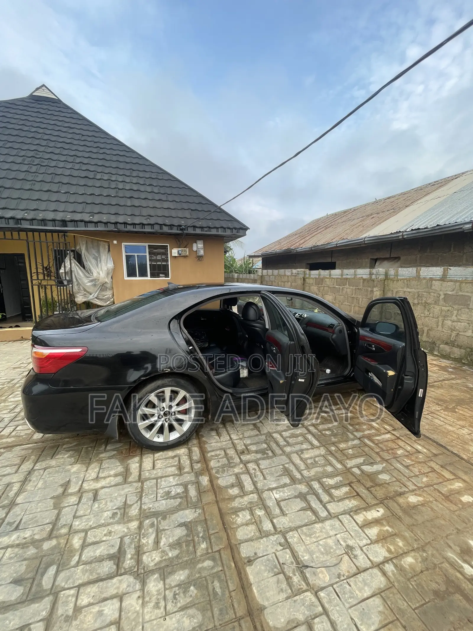 Lexus LS 460 AWD 2011 Black