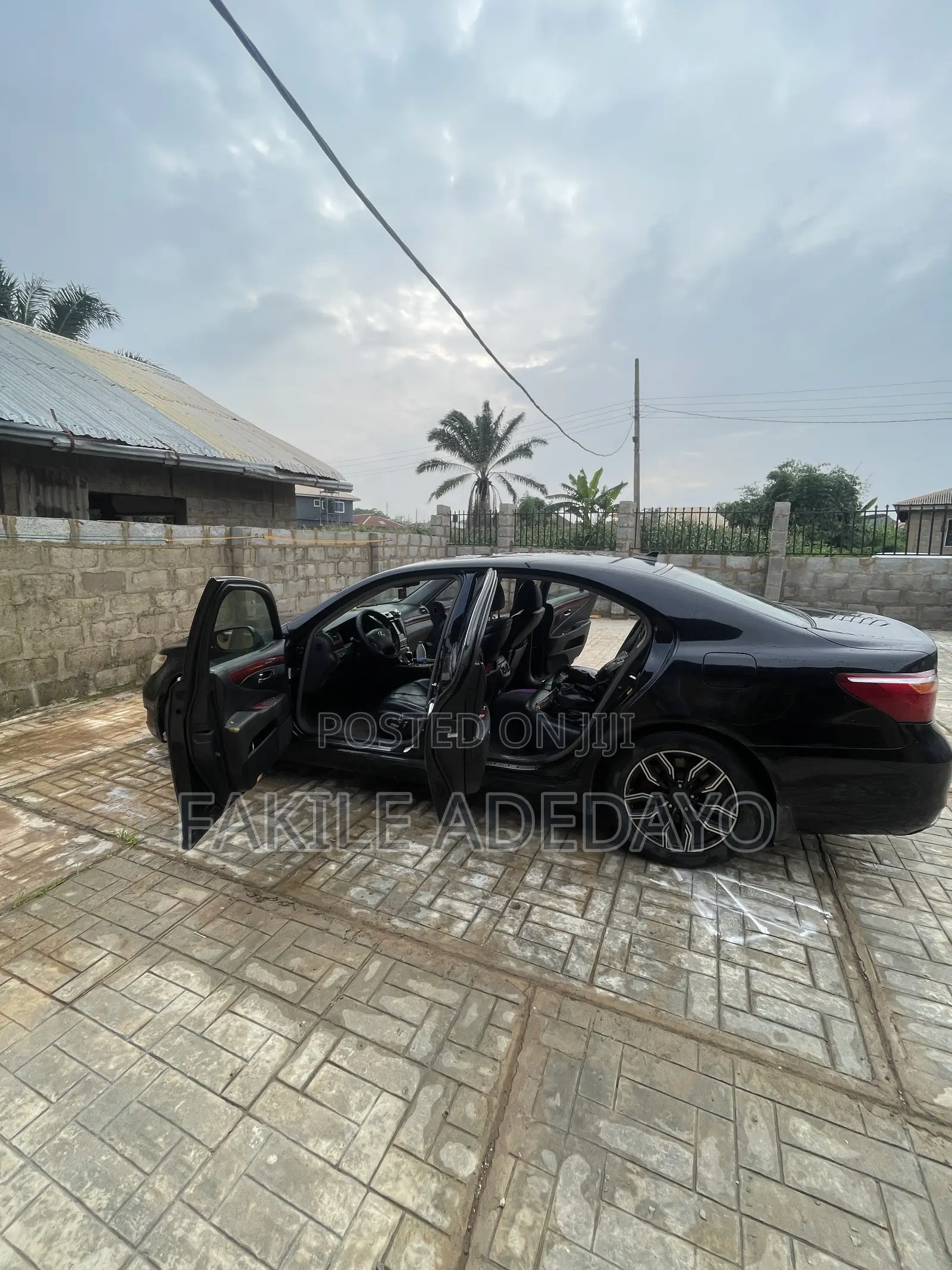 Lexus LS 460 AWD 2011 Black