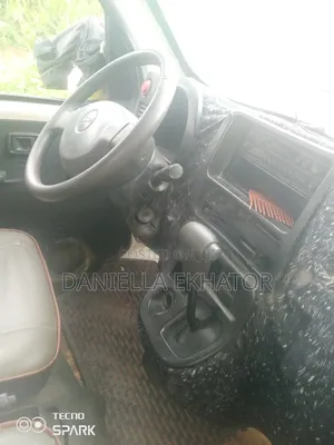 Daihatsu Hijet 2005 Red